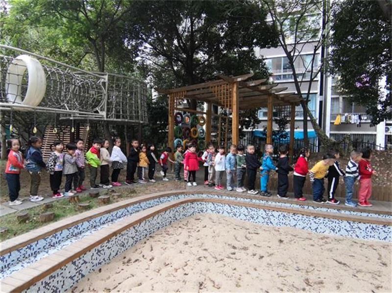 http://s.yun12.cn/lxsyyey/images/4pvl4p2jtuu20200606152521.jpg