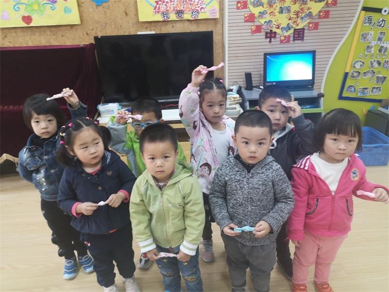http://s.yun12.cn/lxsyyey/images/yji20p4n0j020200606152349.jpg