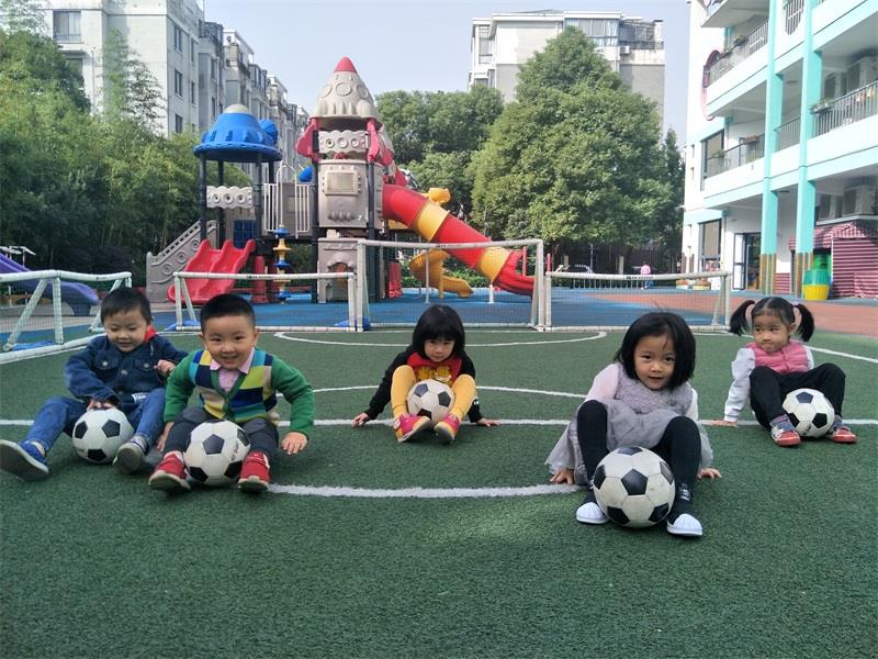 http://s.yun12.cn/lxsyyey/images/3bzaftxqj1n20200606153432.jpg