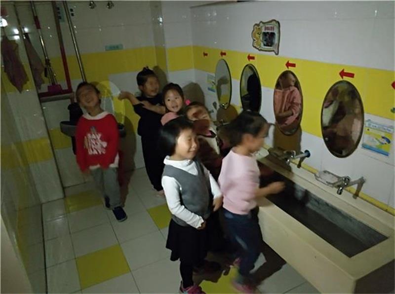 http://s.yun12.cn/lxsyyey/images/3dumdhqzbhg20200606155349.jpg