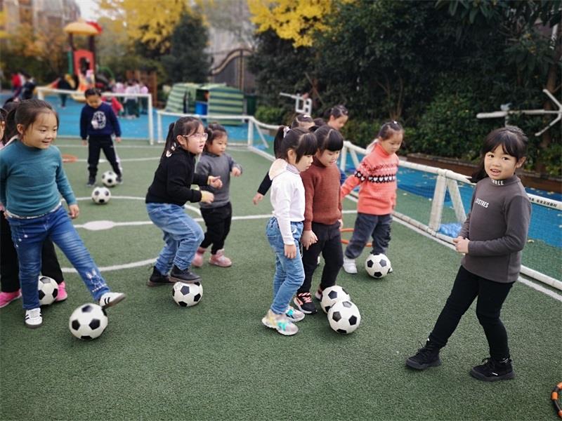 http://s.yun12.cn/lxsyyey/images/ur3ozcdk2l420200606155750.jpg