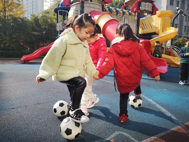 http://s.yun12.cn/lxsyyey/images/xv5lvc033m420200606155750.jpg