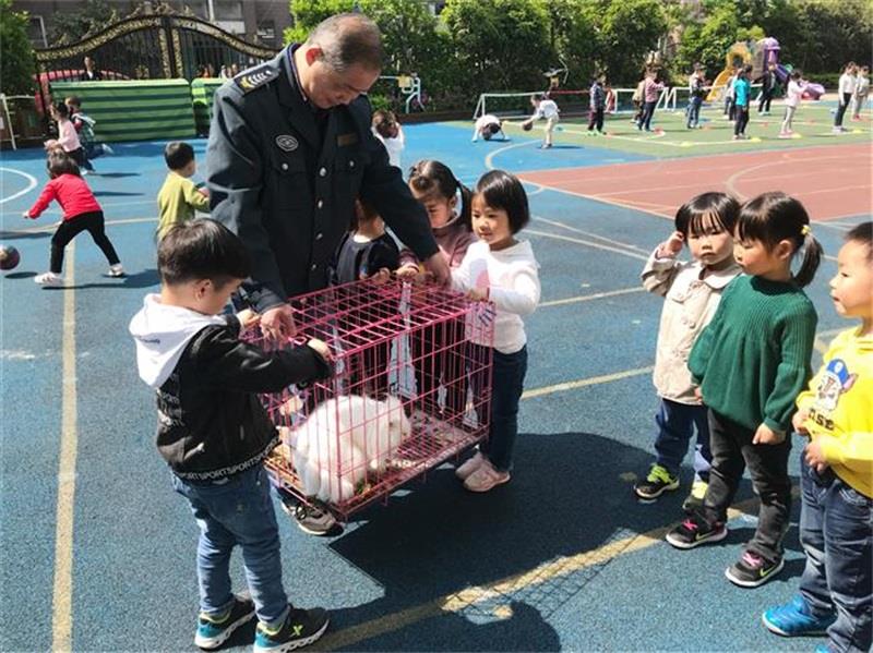 http://s.yun12.cn/lxsyyey/images/xoujwy1nq2g20200606160425.jpg