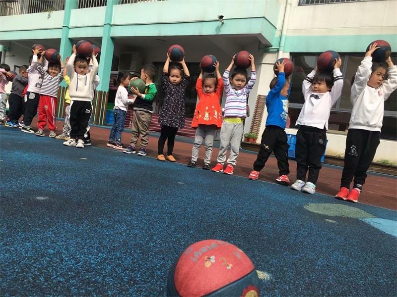 http://s.yun12.cn/lxsyyey/images/e0hhu2diydn20200606163701.jpg