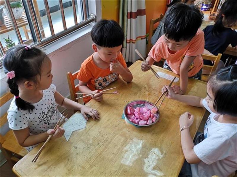 http://s.yun12.cn/lxsyyey/images/z1knvrkw2rg20200606164456.jpg