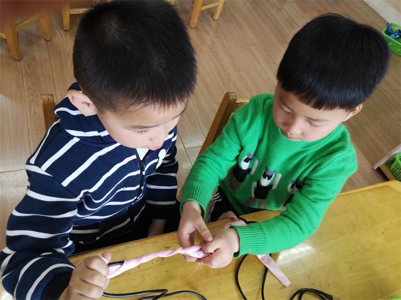 http://s.yun12.cn/lxsyyey/images/nwp1ikau1xz20200606164424.jpg