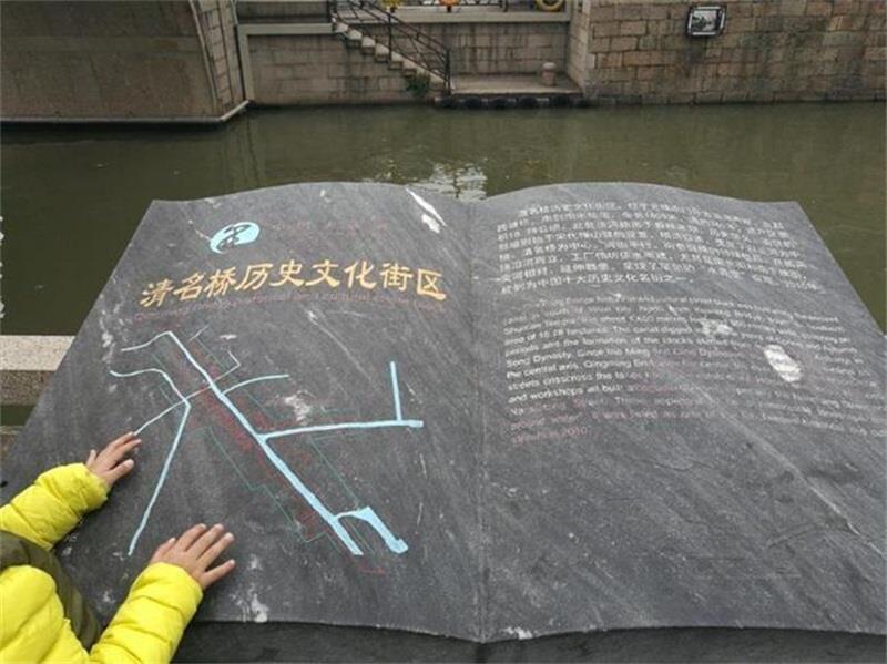 http://s.yun12.cn/lxsyyey/images/vdhkwsn44hc20200606164710.jpg