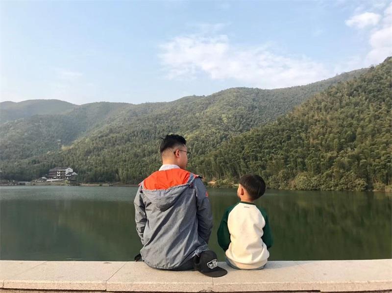 http://s.yun12.cn/lxsyyey/images/chv5kcmud4d20200606164648.jpg