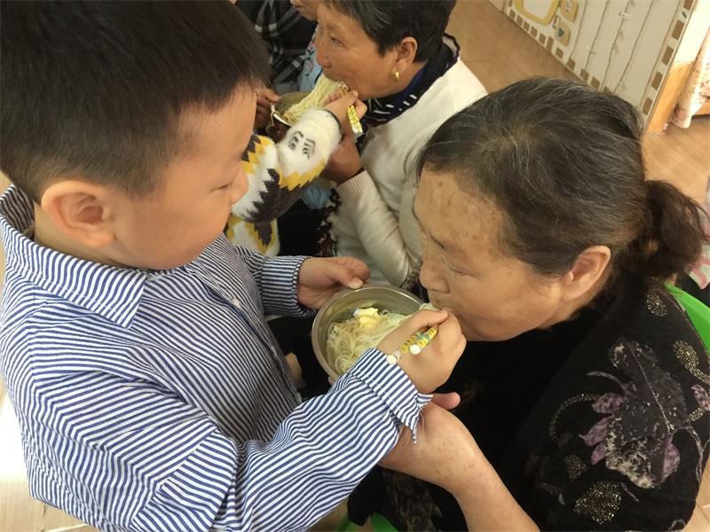 http://s.yun12.cn/lxsyyey/images/5qs5lf32rbx20200606165425.jpg