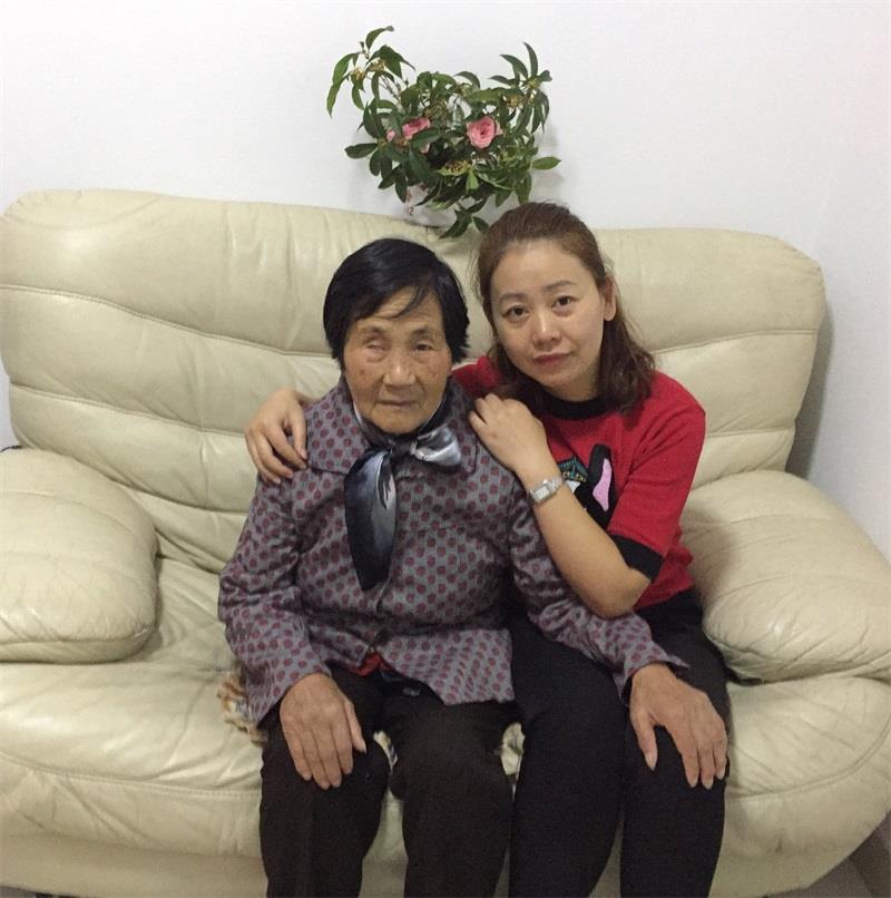 http://s.yun12.cn/lxsyyey/images/s4xukmvopoc20200606165425.jpg