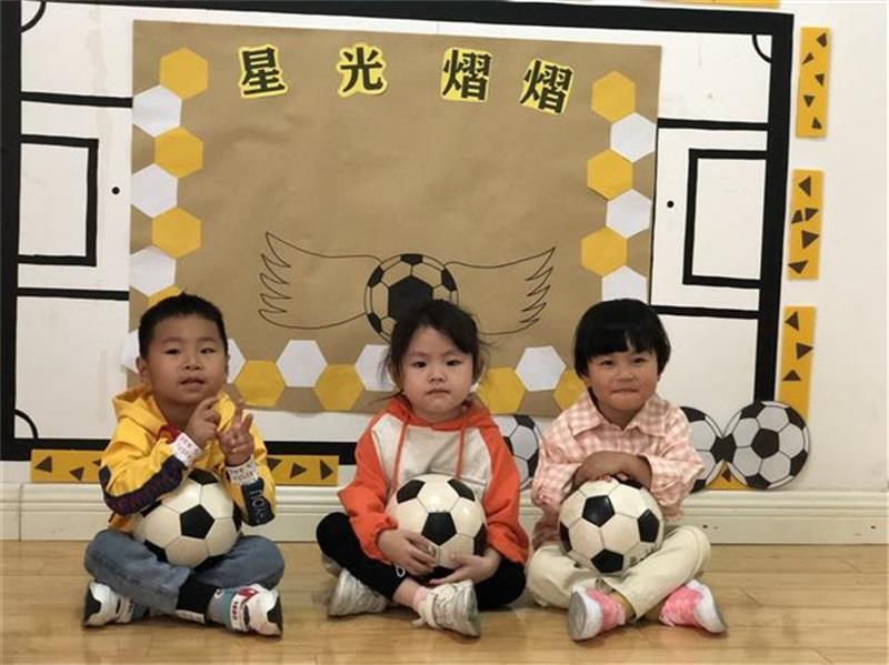 http://s.yun12.cn/lxsyyey/images/ouvkbqwvehe20200606165358.jpg