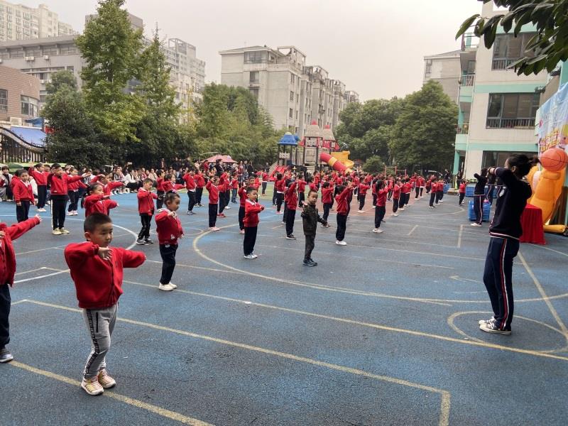 http://s.yun12.cn/lxsyyey/images/phl2is5mxaj20200606165339.jpg