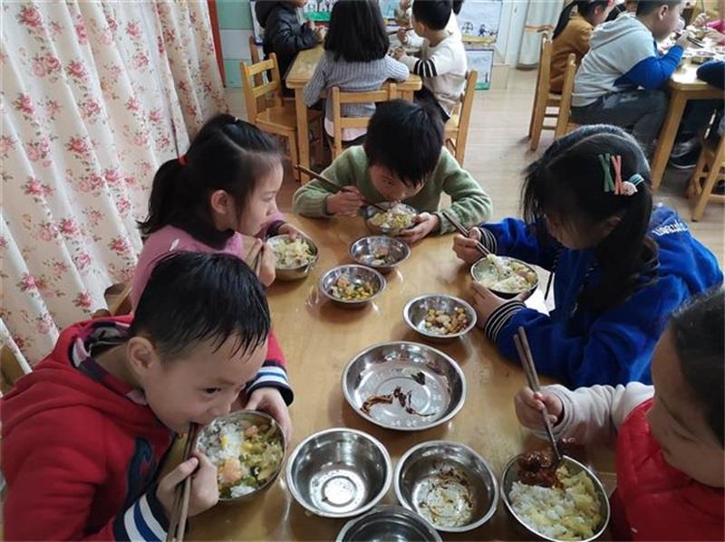 http://s.yun12.cn/lxsyyey/images/byzc21hnvgh20200606143010.jpg