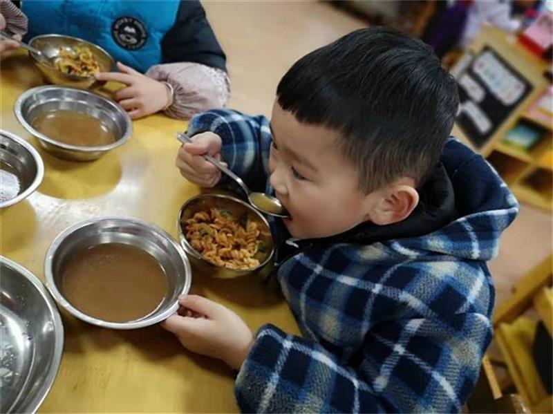 http://s.yun12.cn/lxsyyey/images/4m01fczwetb20200606142954.jpg