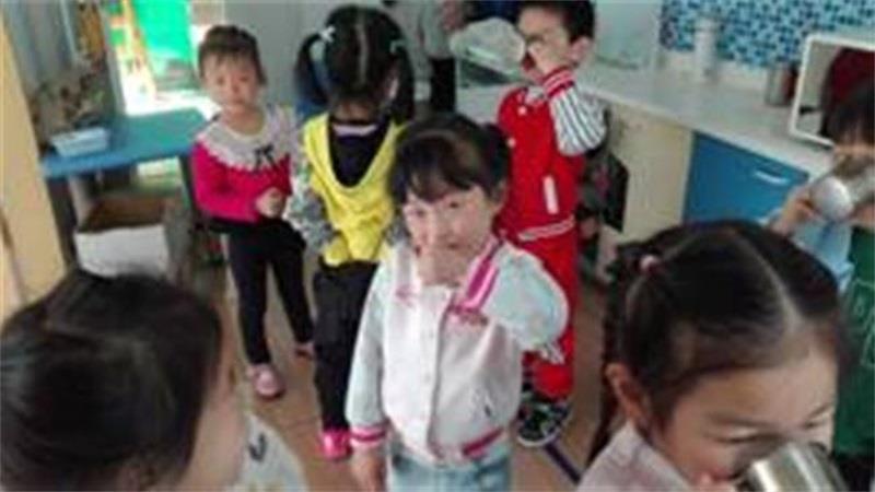 http://s.yun12.cn/lxsyyey/images/hln5zw5wx2b20200606150715.jpg