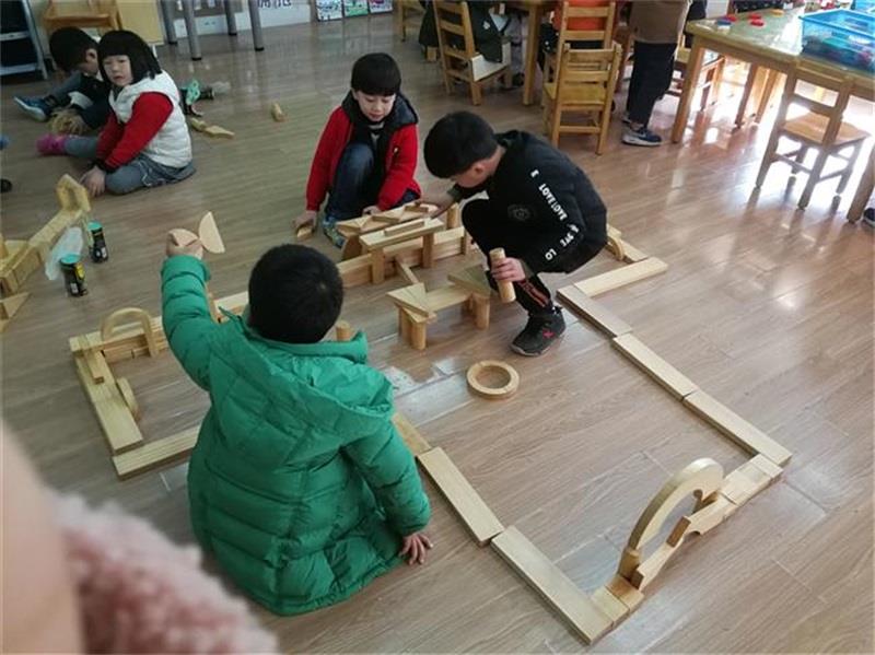 http://s.yun12.cn/lxsyyey/images/z1lv2luuxfz20200606150643.jpg